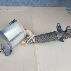 Filtr DPF Knecht, element układu wydechowego, gotowy do montażu.
