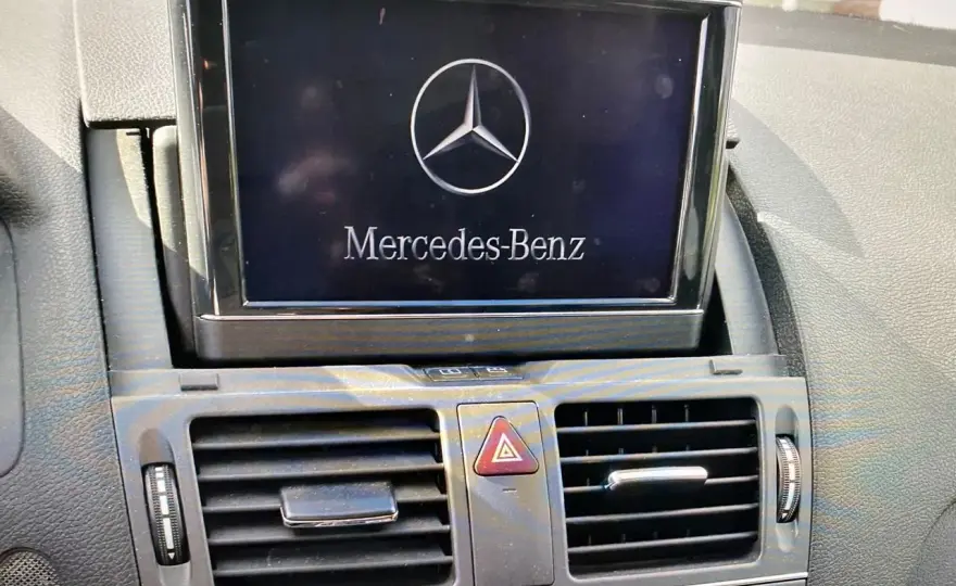 Kod W104 w Mercedesie - co naprawdę oznacza?